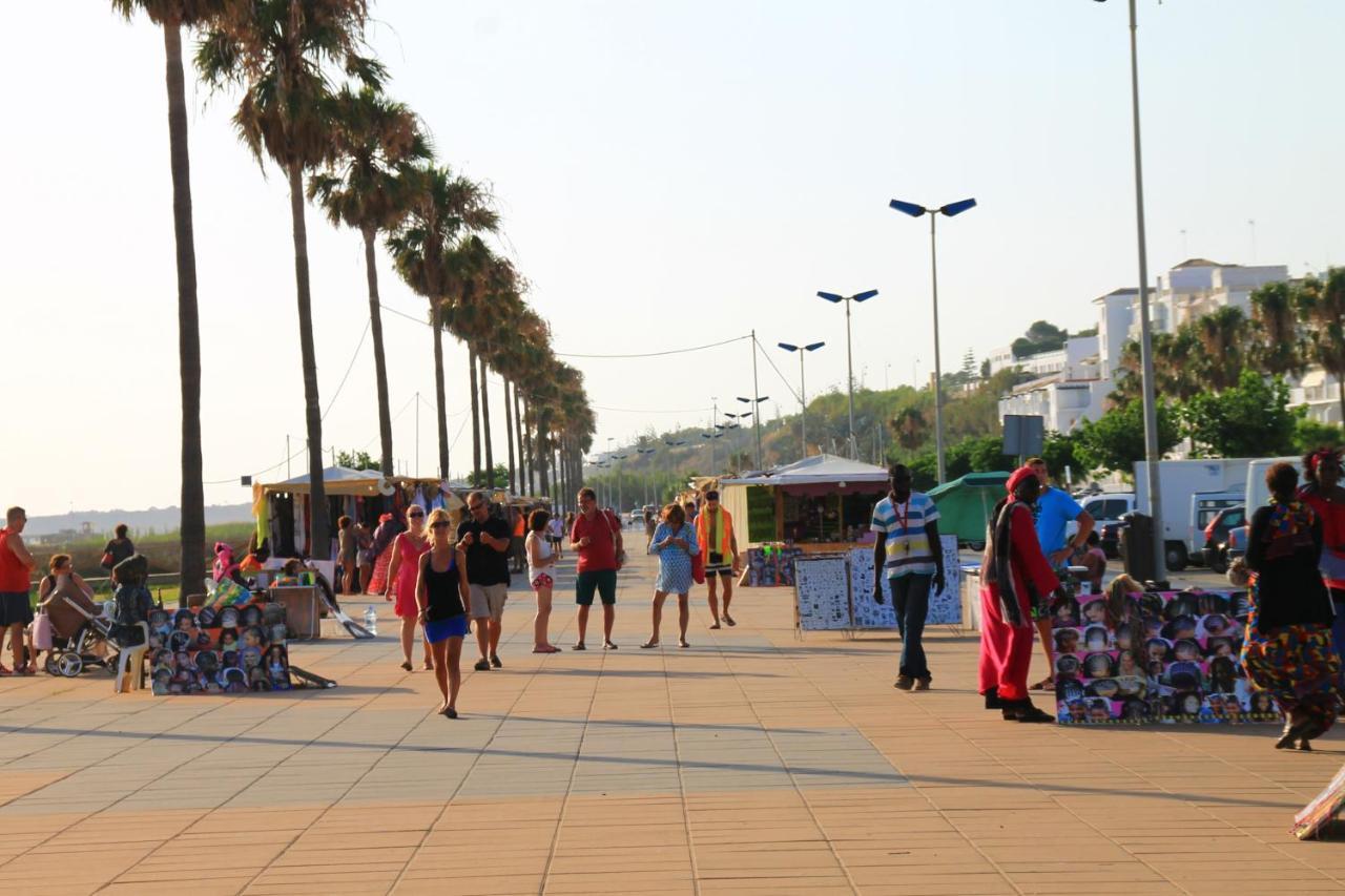 Apartamento Cerca De La Playa โกนิล เด ลาฟรอนเตรา ภายนอก รูปภาพ