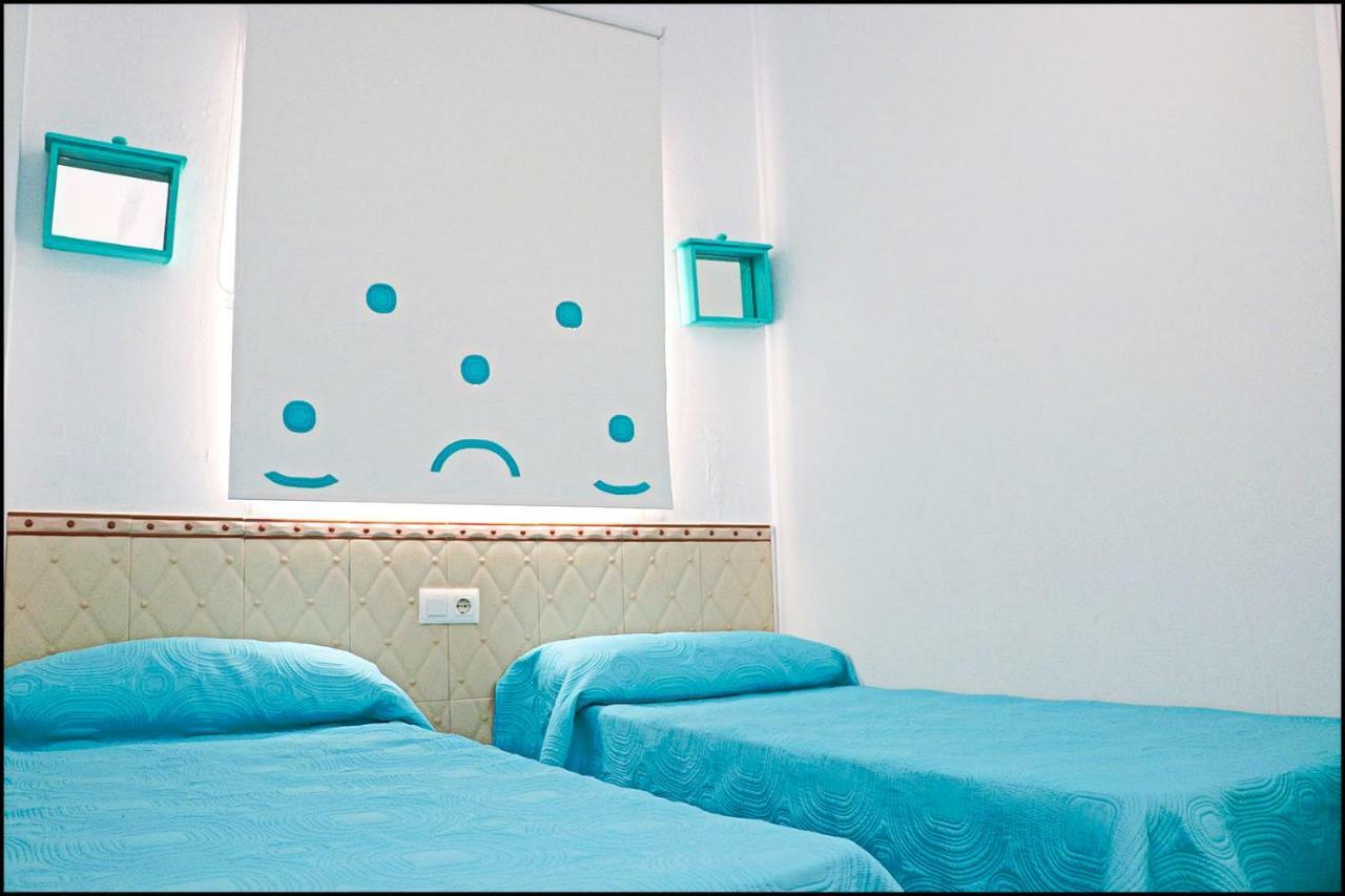 Apartamento Cerca De La Playa โกนิล เด ลาฟรอนเตรา ภายนอก รูปภาพ