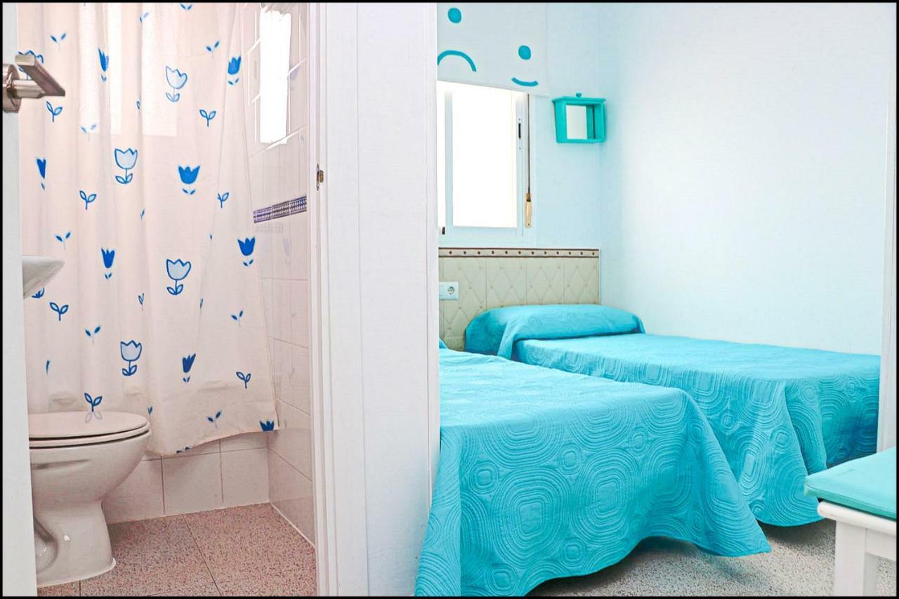 Apartamento Cerca De La Playa โกนิล เด ลาฟรอนเตรา ภายนอก รูปภาพ