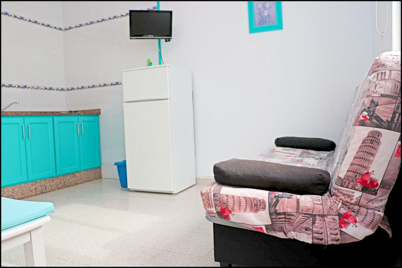 Apartamento Cerca De La Playa โกนิล เด ลาฟรอนเตรา ภายนอก รูปภาพ
